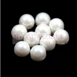 Czech Mates kétlyukú kaboson  - White Luster - 7mm