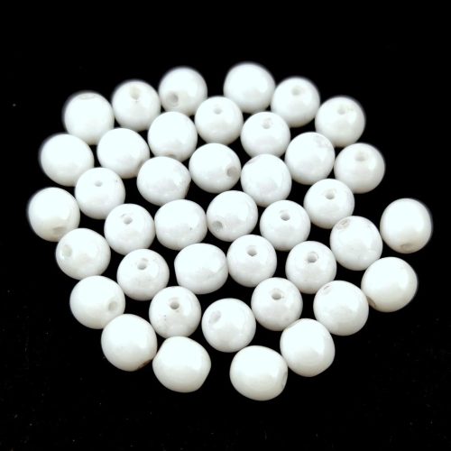 Czech Pressed Round Glass Bead - alabaster luster - 4mm
