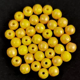   Cseh préselt golyó gyöngy - Opaque Yellow Gold Patina - 4mm