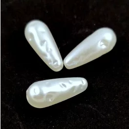 Tekla akril csepp gyöngy - Pearl White - 20x8mm