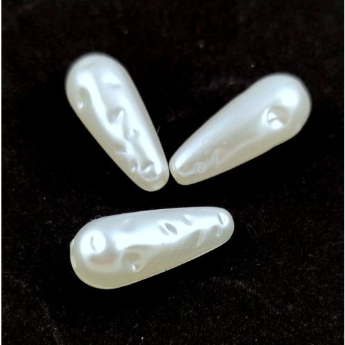Imitation pearl acrylic drop bead - White - 20x8mm