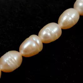   Édesvizi tenyésztett "potato" gyöngy - Peach - kb. 7 - 13 x 7 - 8 mm / kb. 35db