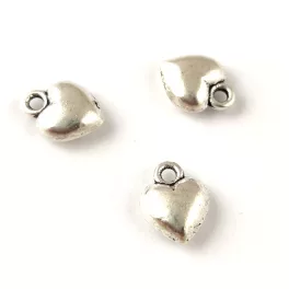 Medál - szív - platina színű - 11x9mm