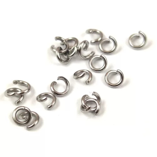 Ring - Platinum Colour - 4 x 0.6 mm - stainless steel (304) - appr. 200pcs