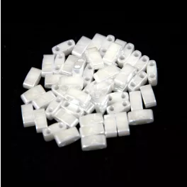 Miyuki féltila gyöngy - 420 - Ceylon White - 2.3x5mm