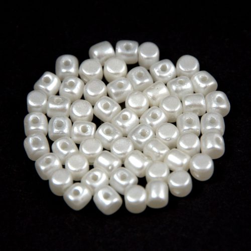 Minos® par Puca®gyöngy - Pastel White - 2.5x3 mm