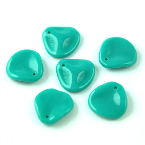 Cseh rose petal gyöngy - Turquoise Green - 14x13mm (50db)
