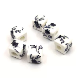 Porcelán gyöngy - Kocka - Dark Blue Flower - 10mm