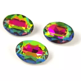 AURORA ovális kaboson - 14x10mm - Vitrail Medium