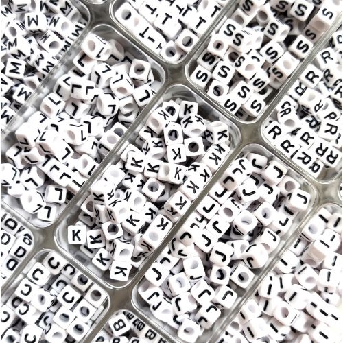 Alphabet bead - plastic cube - 6mm - "A"