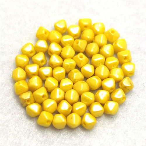 Czech glass bead - Bicone - 4mm - Yellow Luster