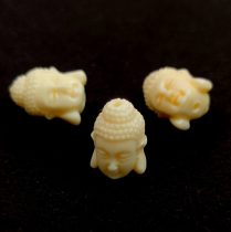 Gyanta gyöngy - Buddha - Cream - 12x16mm