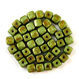 Cseh kocka gyöngy - 4mm