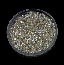 Miyuki delica gyöngy 0041 - Silver Lined Crystal - 10/0