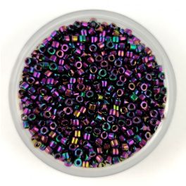 Miyuki delica gyöngy 0004 - Metallic Dark Plum Iris - 11/0
