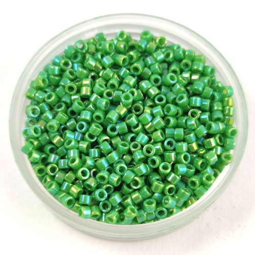 Miyuki delica gyöngy 0163 - Opaque Green AB - 11/0