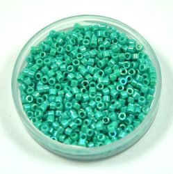 Miyuki delica gyöngy - 0166 - Opaque Rainbow Turquoise Green - 11/0