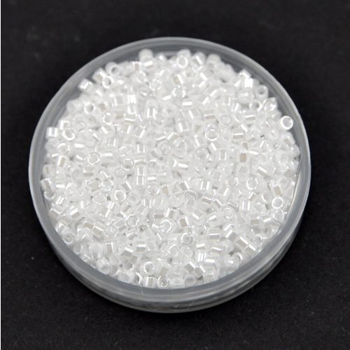 Miyuki delica gyöngy 0201 - Pearl Lustered White - 11/0 - 50g-AKCIOS