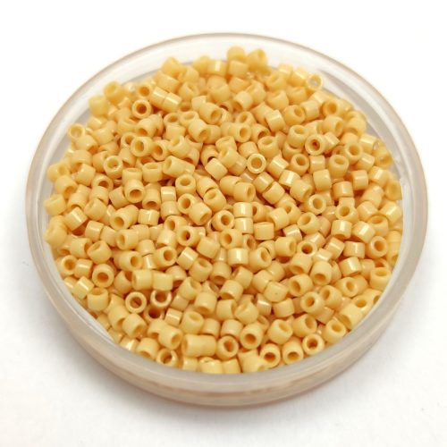 Miyuki delica gyöngy 1131 - Opaque Pear - 11/0 - 50g - AKCIOS