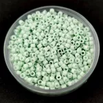 Miyuki delica gyöngy 1516-1 - Opaque Matte Light Mint - 11/0