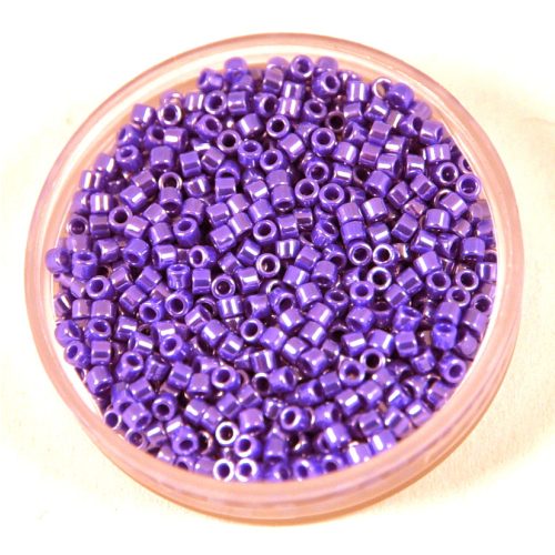 Miyuki delica gyöngy 1569 - Opaque Lustered Cianide - 11/0 - 50g - AKCIOS