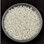 Miyuki delica gyöngy 2402 - Ceylon Light Buttercream - 11/0