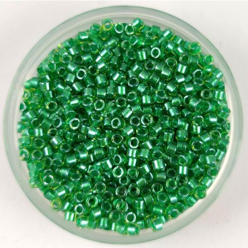 Miyuki delica gyöngy - 916 - Sparkling Lt Green Lined Chartreuse - 11/0