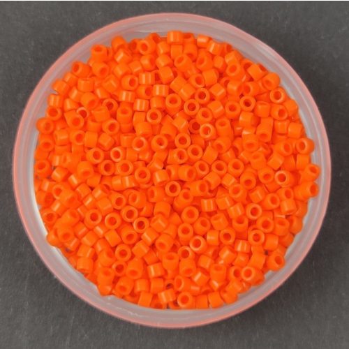Miyuki delica gyöngy 1133 - Opaque Mandarin - 11/0