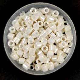 Miyuki delica gyöngy - 203 - Ceylon Cream - 8/0