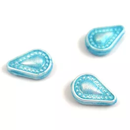   Filigree Tear préselt üveggyöngy - hosszában fúrt - Alabaster Blue AB- 14x10mm