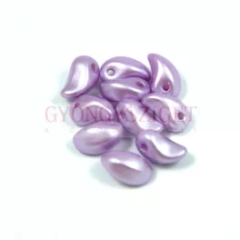 Tulip Petal - Czech Glass Bead 4x6mm - pastel light rose