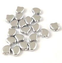   Ginko - cseh préselt kétlyukú gyöngy - Aluminium Matt - 7.5 x 7.5 mm