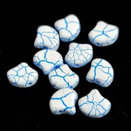   Ginko - cseh préselt kétlyukú gyöngy - Ionic White Blue - 7.5 x 7.5 mm
