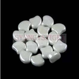   Ginko - cseh préselt kétlyukú gyöngy - White Luster - 7.5 x 7.5 mm
