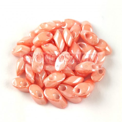 Miyuki Long Magatama Japanese Seed Bead  - 429 - Salmon Pearl Luster