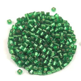 Miyuki kocka gyöngy - 16 - Silver Lined Green - 1.8mm