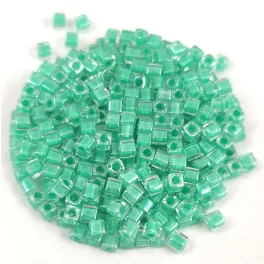   Miyuki kocka gyöngy - 219 - Aqua Green Lined Crystal - 1.8mm
