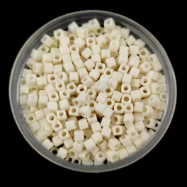 Miyuki kocka gyöngy - 2021 - Opaque Matt Cream - 1.8mm