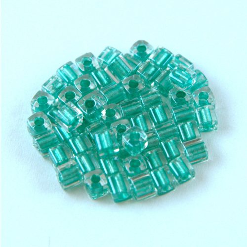 Miyuki kocka gyöngy - 2605 - Aqua Green Lined Crystal - 3mm