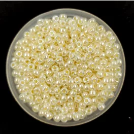   Miyuki Japanese Round Seed Bead - 527 - Ceylon Butter Cream - size:11/0