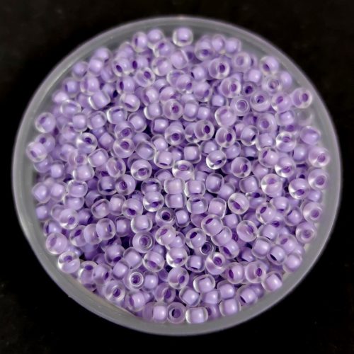 Miyuki kásagyöngy - 1924 - Semi Frosted Lilac Lined Crystal - méret:11/0