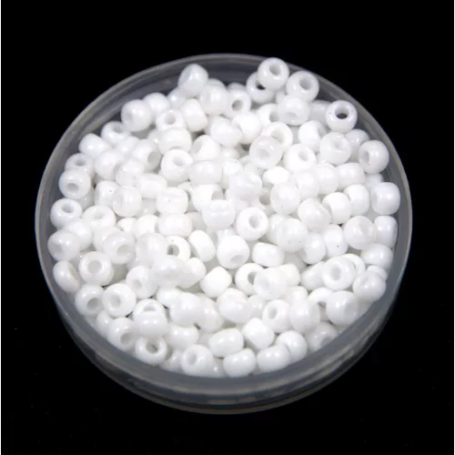 Miyuki kásagyöngy - 402 - Opaque White - méret:6/0