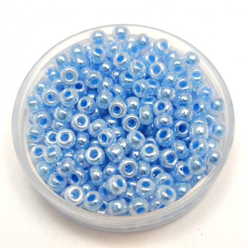 Miyuki Japanese Round Seed Bead - 524 - Ceylon Light Blue - size:8/0