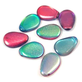   Petal - Czech Glass Bead - 11x16mm - Crystal Scarabeus Copper Magic