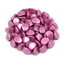 Cseh préselt Pinch gyöngy - fuchsia metallic satin - 5x3mm