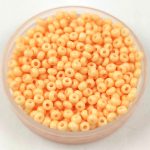 Preciosa kásagyöngy - 03183 - Light Peach Dyed Chalkwhite - méret: 10/0 - 100g - AKCIOS