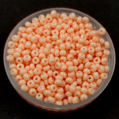 Preciosa kásagyöngy - 03184 - Light Peach Dyed Chalkwhite - méret: 10/0 - 100g - AKCIOS