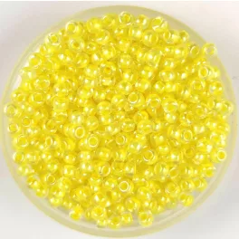 Preciosa cseh kásagyöngy - Yellow Lined Crystal - 10/0