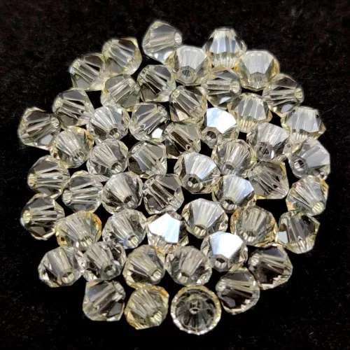 Preciosa bicone gyöngy - Crystal - 4mm