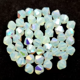 Preciosa bicone gyöngy - Chrysolite Opal AB - 4mm - 50db